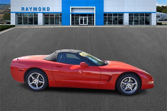 Used 2003 Chevrolet Corvette Base with VIN 1G1YY32G135129081 for sale in Antioch, IL