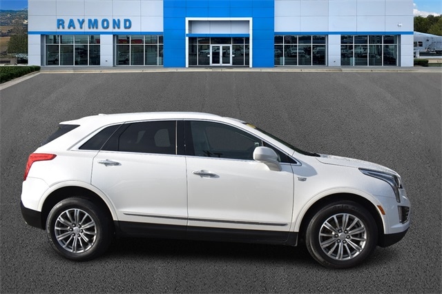 Used 2018 Cadillac XT5 Luxury with VIN 1GYKNDRS4JZ203101 for sale in Antioch, IL