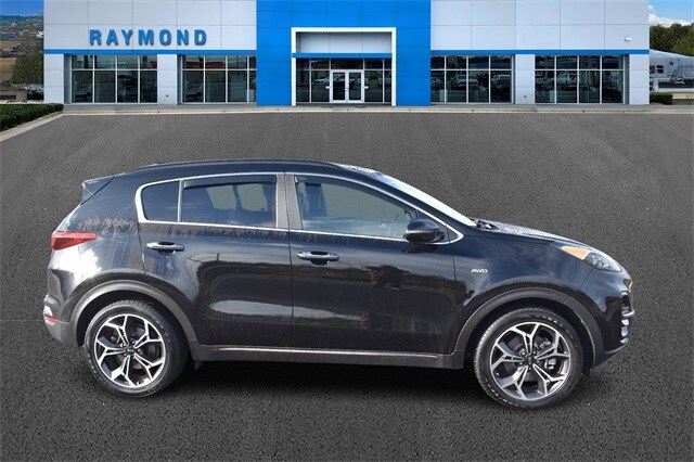 2022 Kia Sportage SX Turbo photo 2