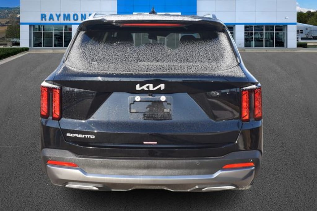 Certified 2025 Kia Sorento S SUV