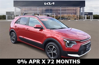 2025 Kia Niro LX SUV