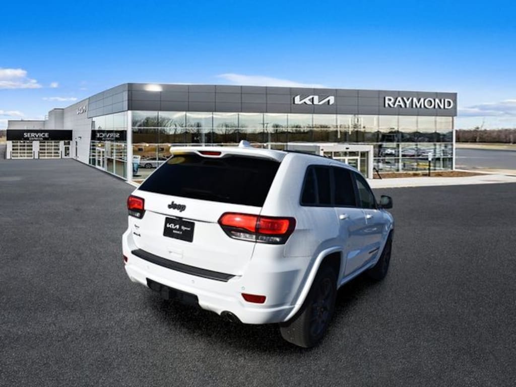 Used 2021 Jeep Grand Cherokee Limited SUV