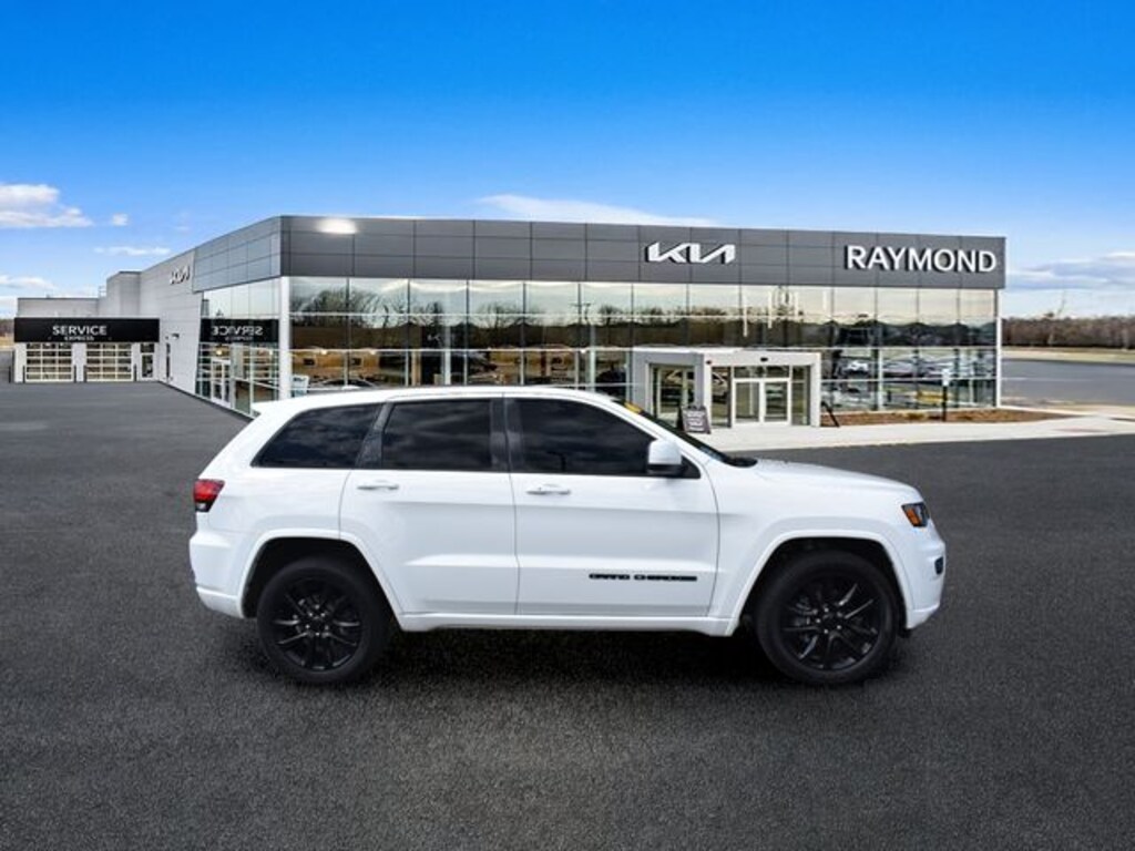Used 2020 Jeep Grand Cherokee Altitude SUV