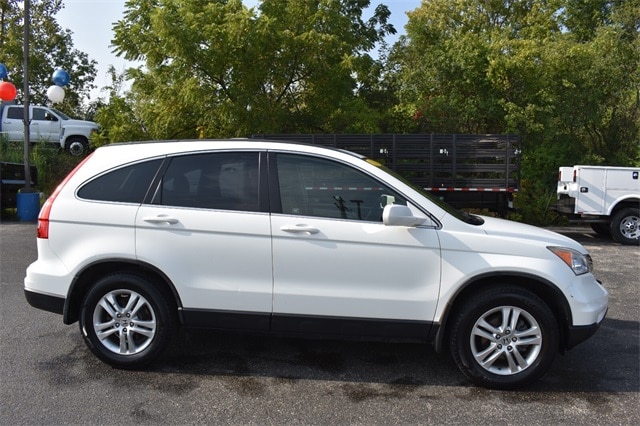 Used 2011 Honda CR-V EX-L with VIN JHLRE4H70BC028032 for sale in Antioch, IL