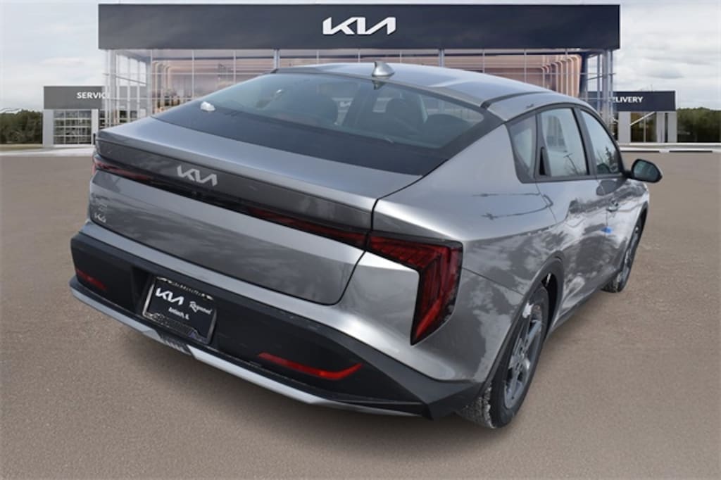 New 2025 Kia K4 LXS Sedan