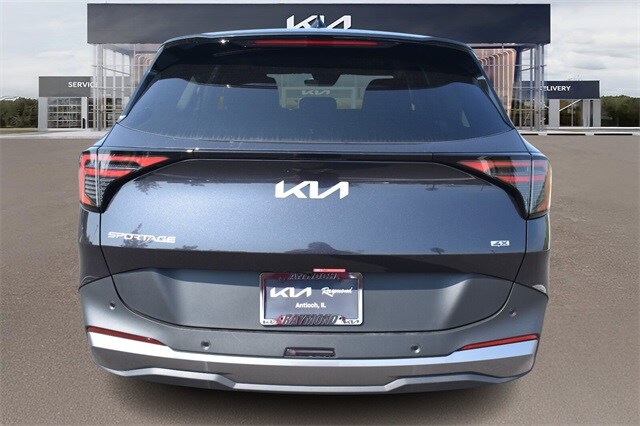 2026 Kia Sportage LX photo 2