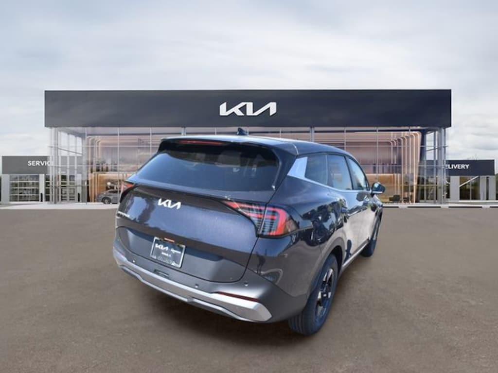 New 2026 Kia Sportage LX SUV