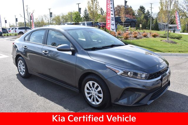 2024 Kia Forte LX AT's photo