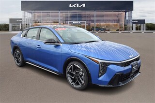 2025 Kia K4 GT-Line Sedan