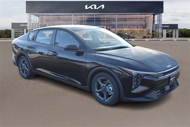 2025 Kia K4 LXS's photo