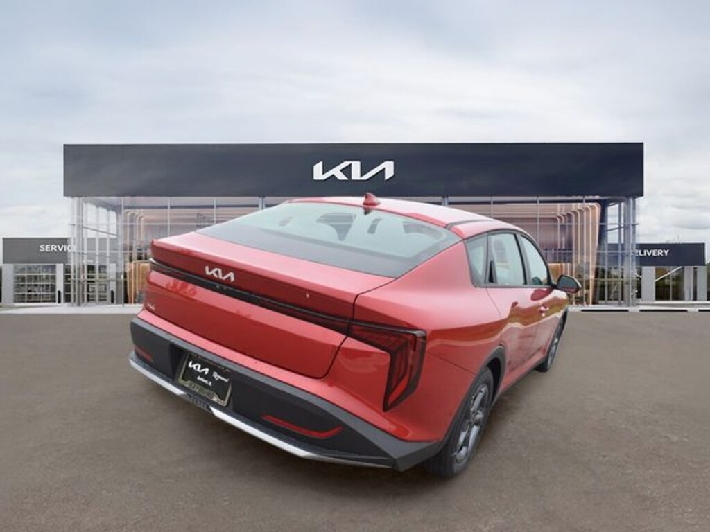 New 2026 Kia K4 LXS Sedan