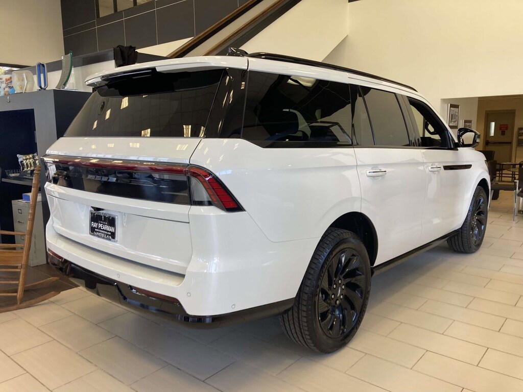New 2025 Lincoln Navigator Reserve SUV