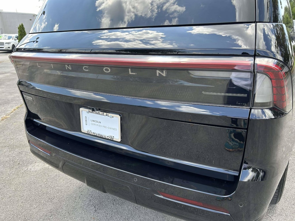Certified 2025 Lincoln Navigator Reserve SUV