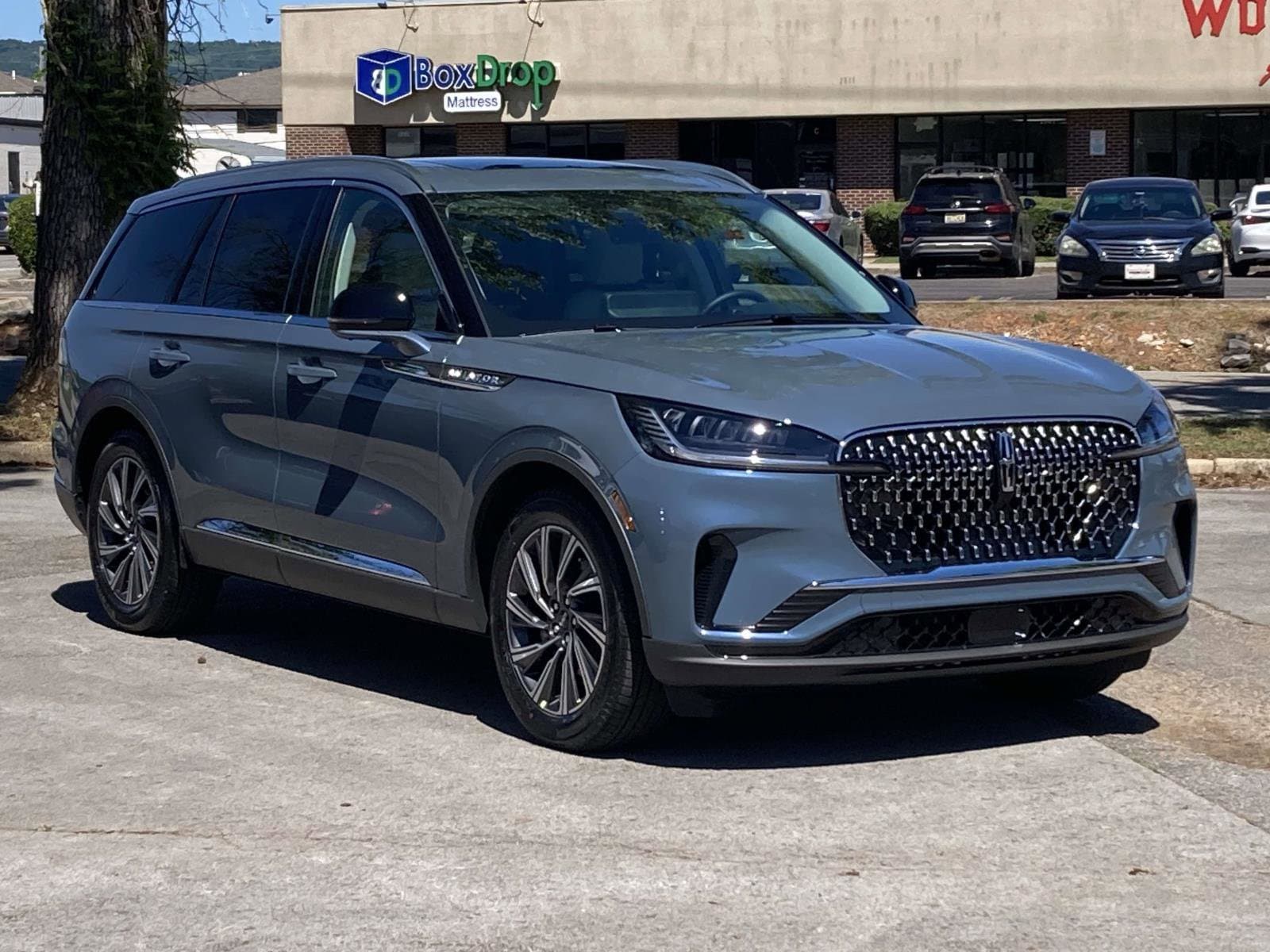 2026 Lincoln Aviator Premiere RWD's photo