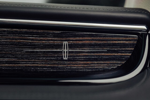 Lincoln Logo | Ray Pearman Lincoln | Huntsville, AL