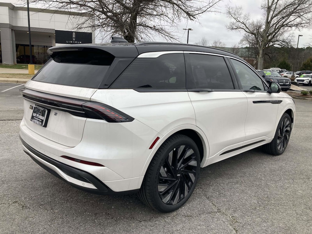 New 2026 Lincoln Nautilus Black Label SUV