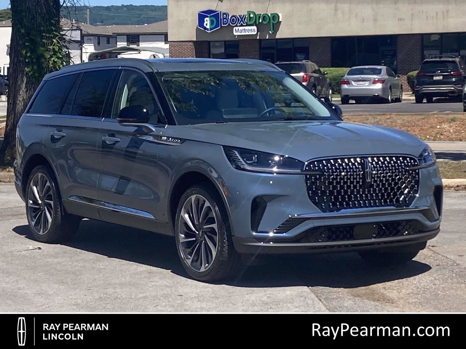 2026 Lincoln Aviator Reserve AWD's photo
