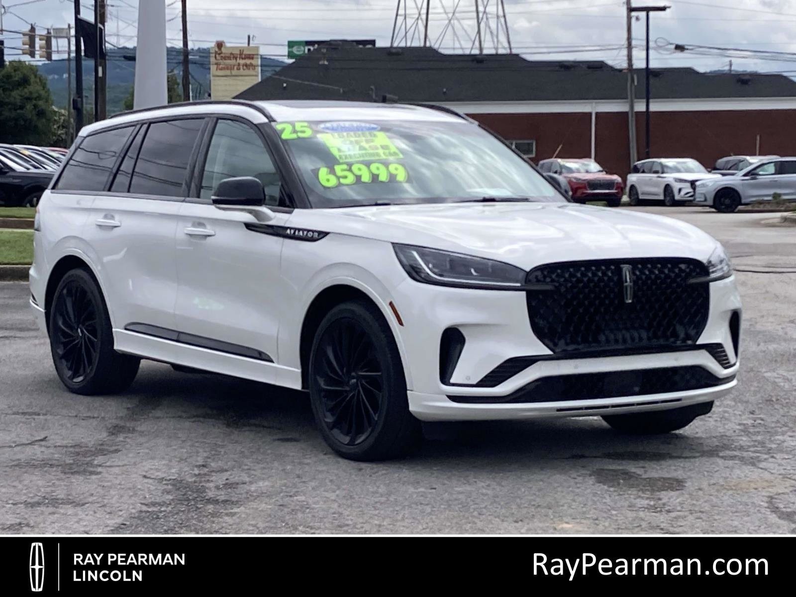 2025 Lincoln Aviator Reserve RWD's photo