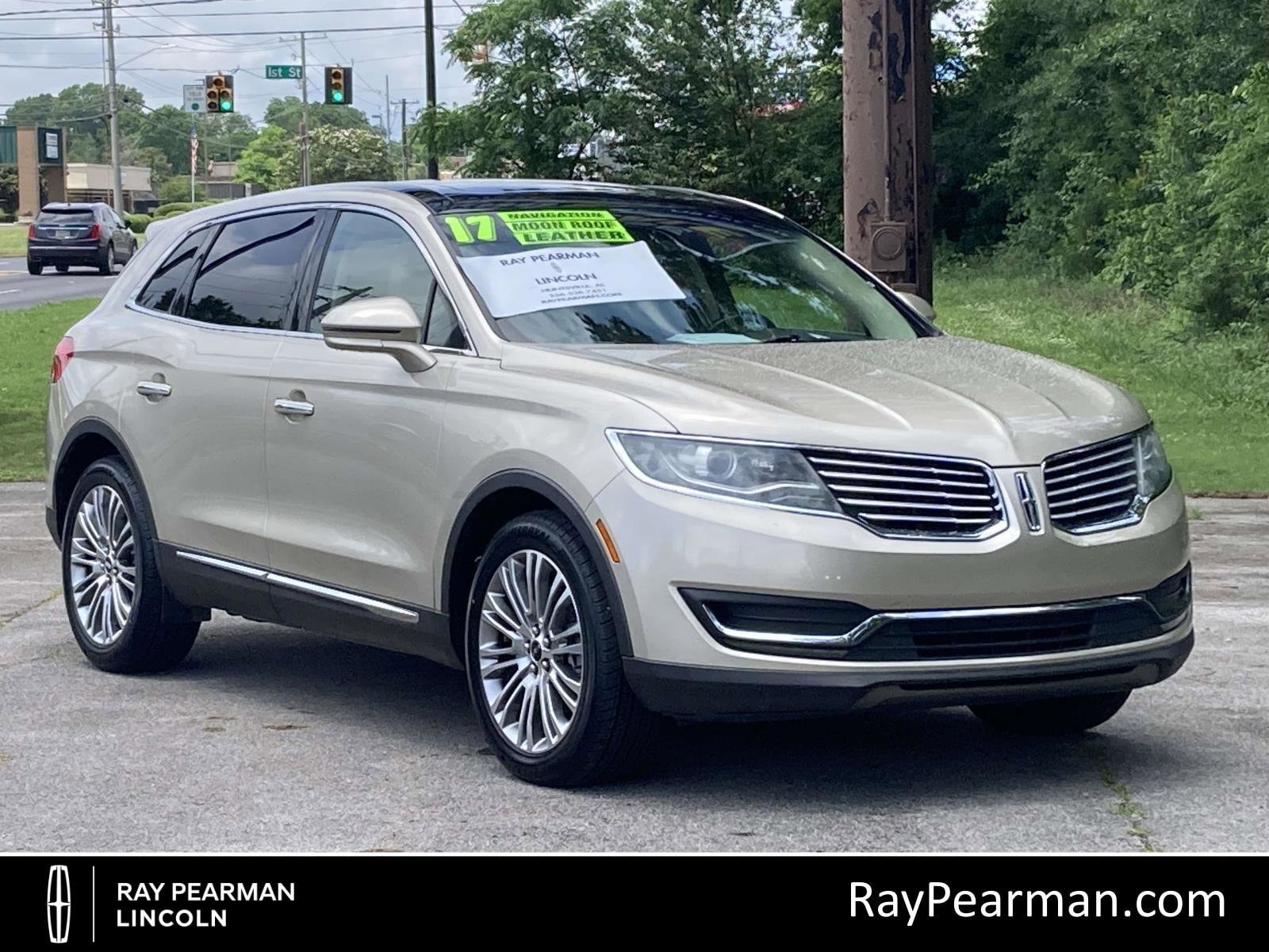 2017 Lincoln MKX Reserve FWD's photo