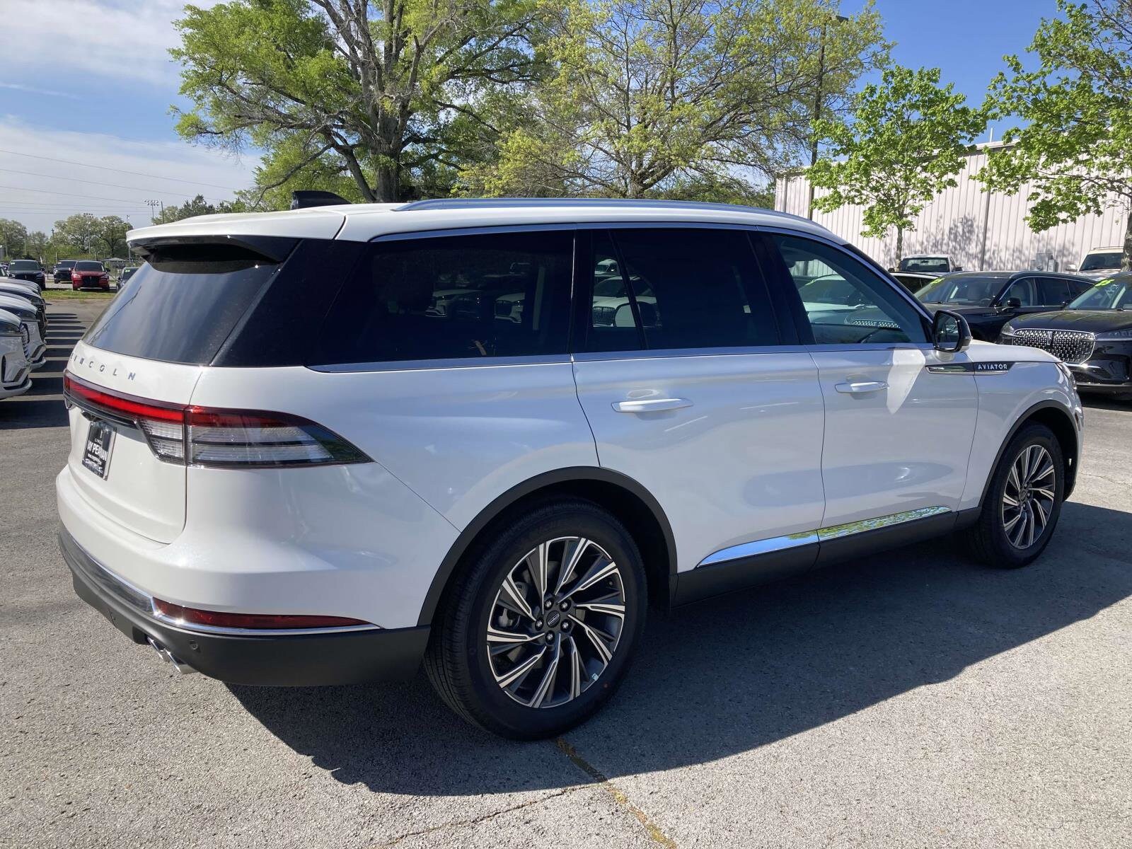 2025 Lincoln Aviator Premiere photo 3