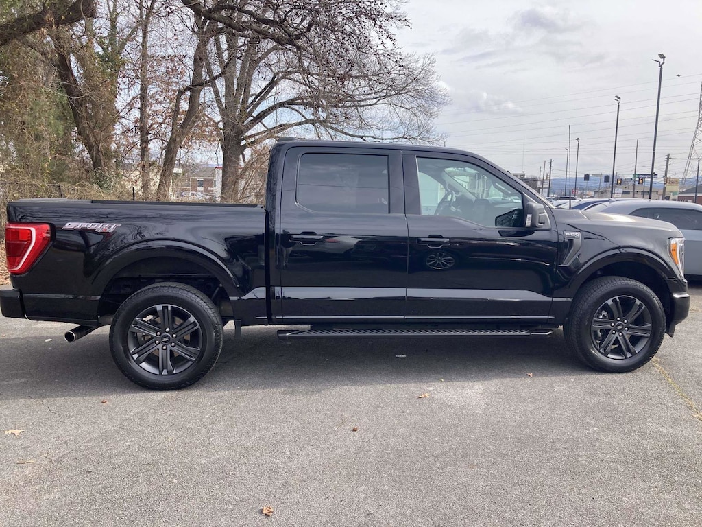 Used 2023 Ford F-150 XLT Truck SuperCrew Cab