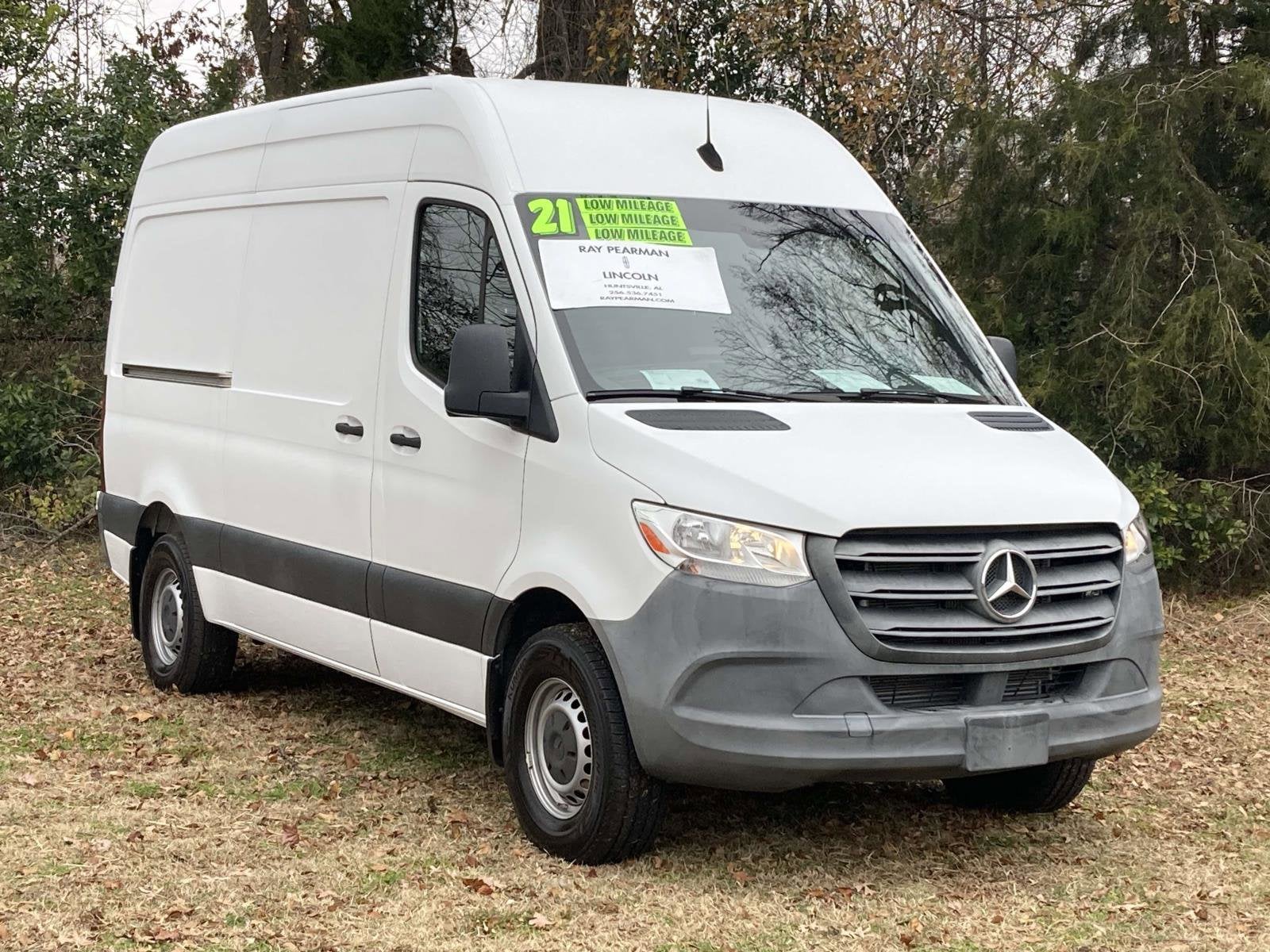 2021 Mercedes-Benz Sprinter Cargo Van Base's photo