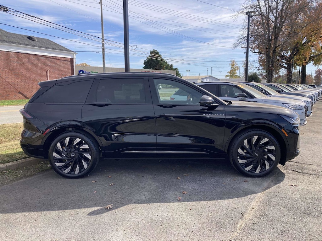 New 2026 Lincoln Nautilus Reserve SUV