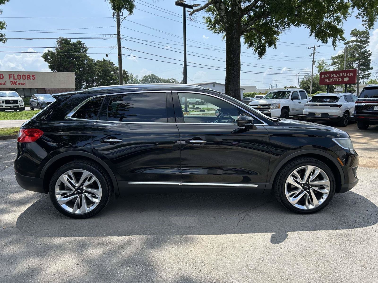 2LMPJ8LR7HBL26425