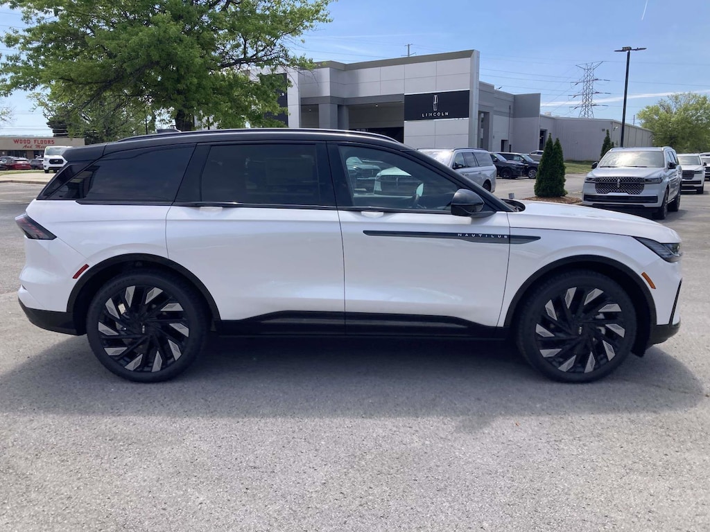 New 2026 Lincoln Nautilus Reserve SUV