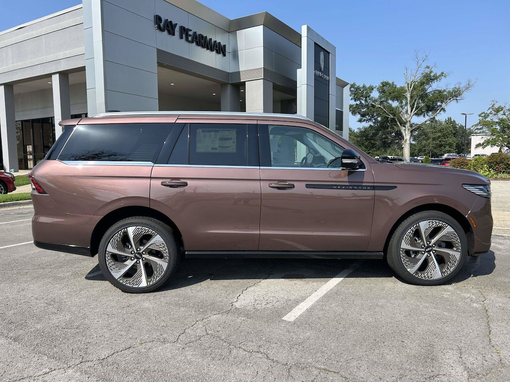 New 2027 Lincoln Navigator Black Label SUV