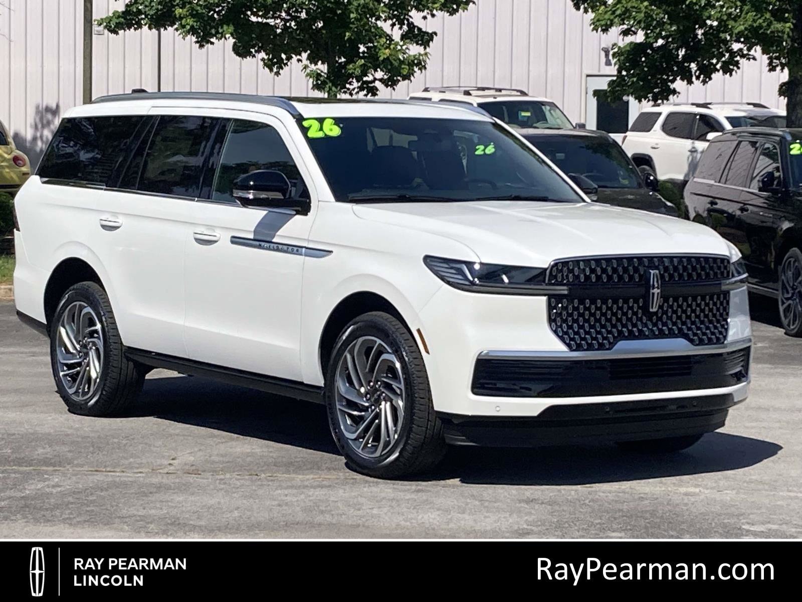 2026 Lincoln Navigator Reserve 4WD's photo
