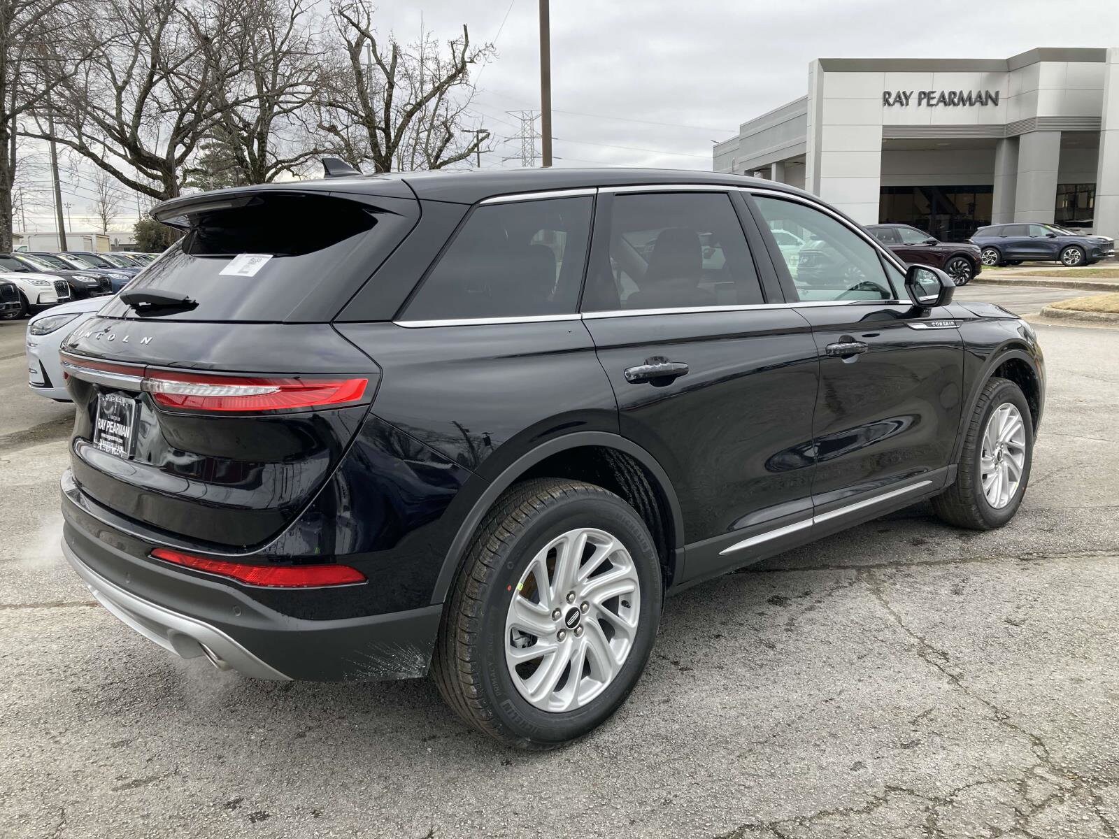 2025 Lincoln Corsair Premiere photo 3