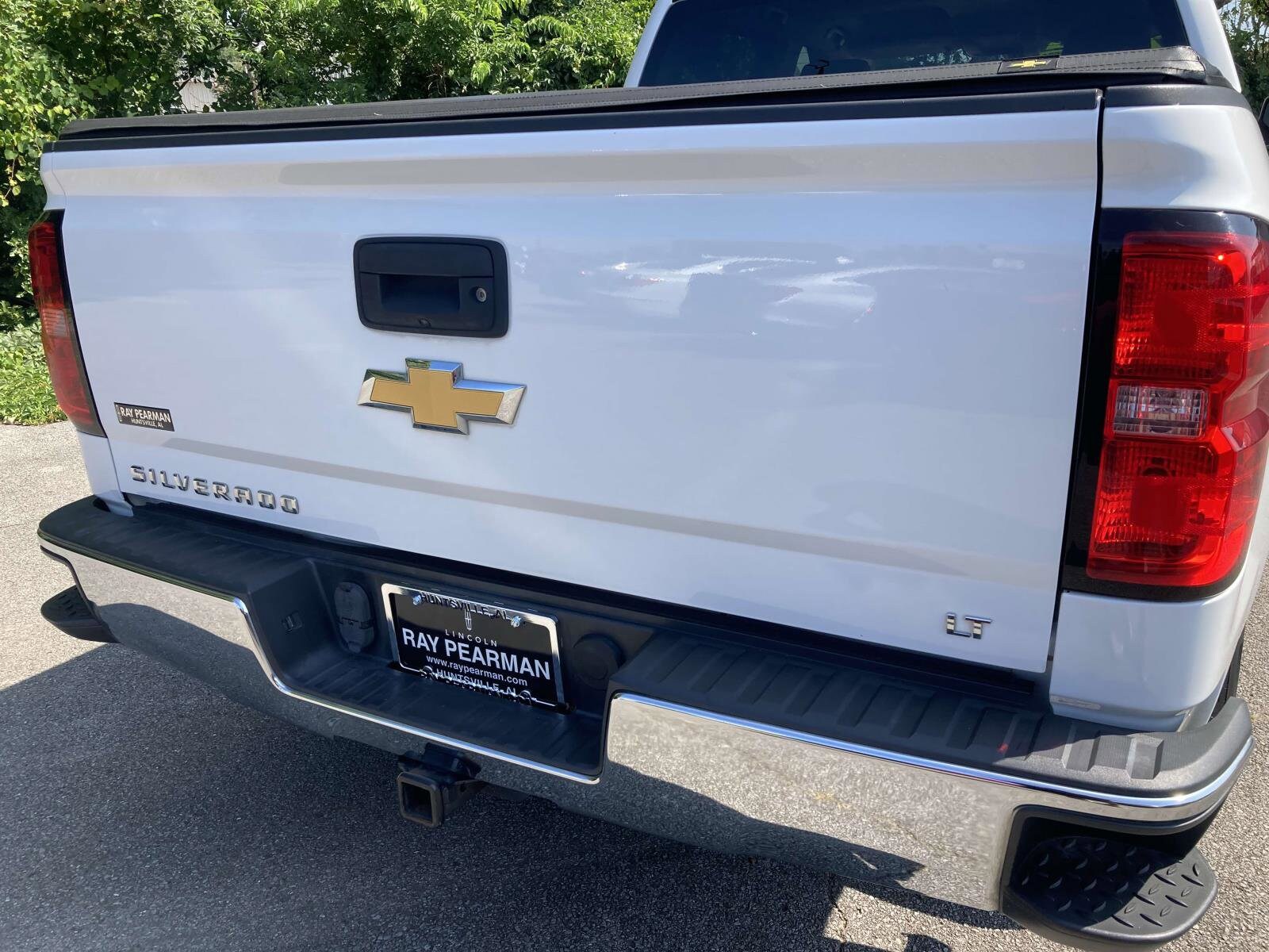 2017 Chevrolet Silverado 1500 LT photo 4