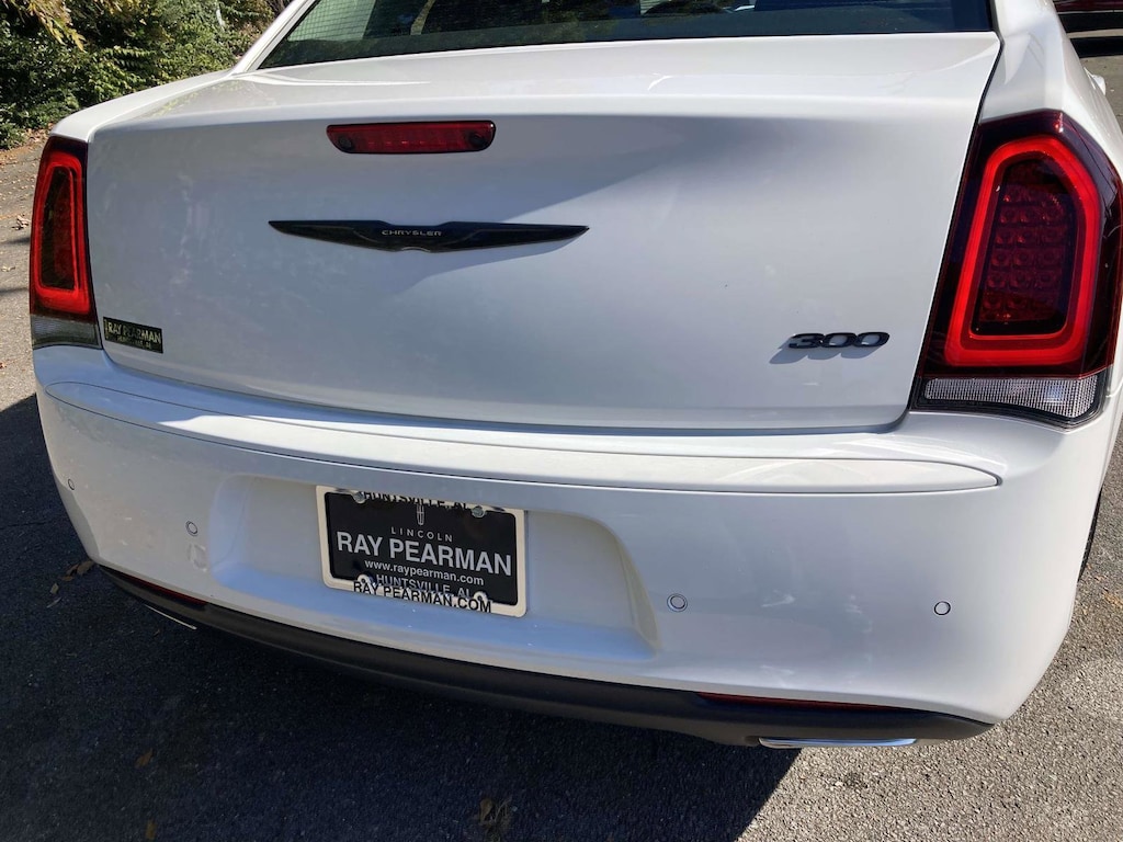 Used 2023 Chrysler 300 Touring L Sedan