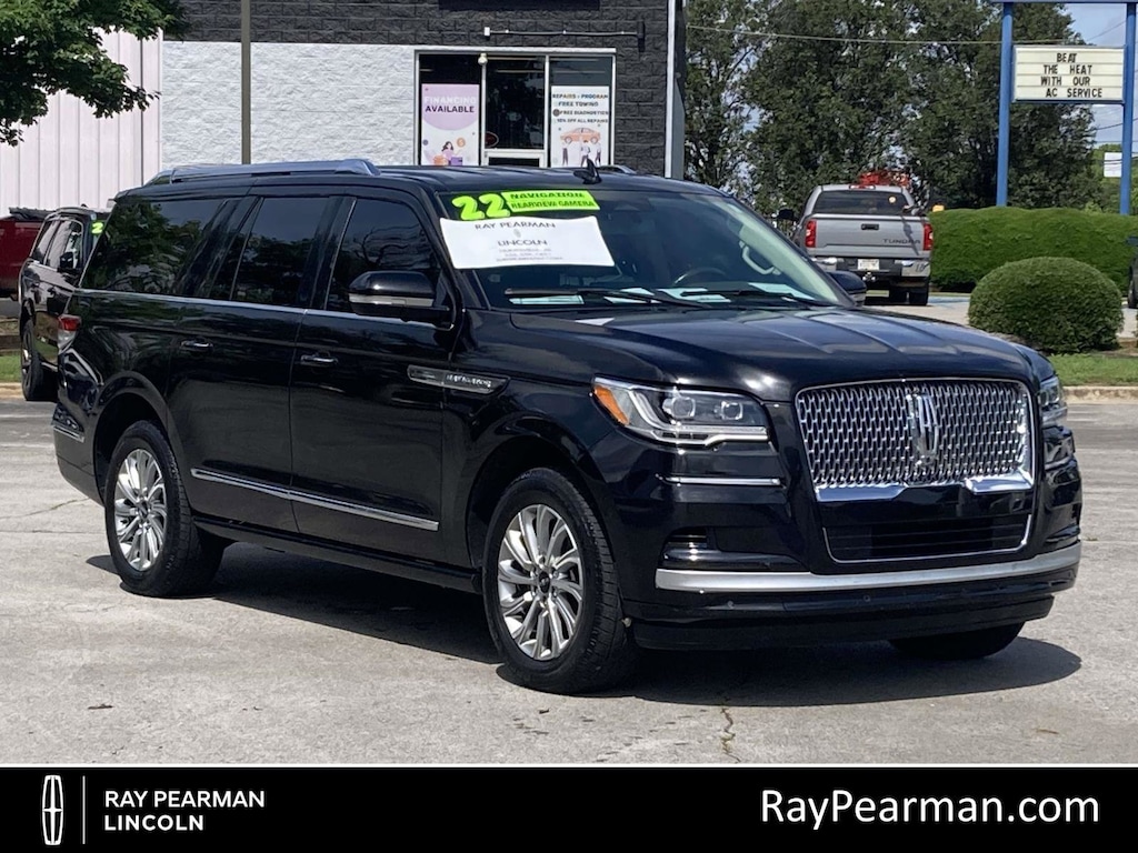 Used 2022 Lincoln Navigator Standard SUV