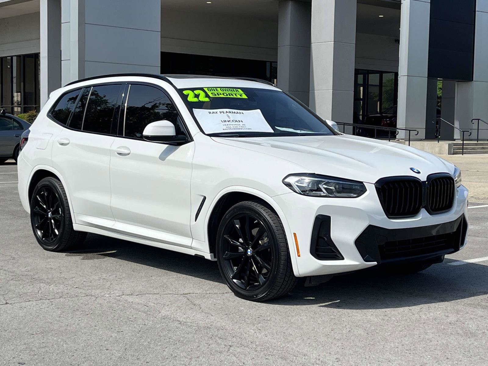 2022 BMW X3 sDrive30i's photo