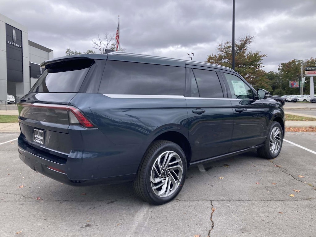 New 2025 Lincoln Navigator L Reserve SUV