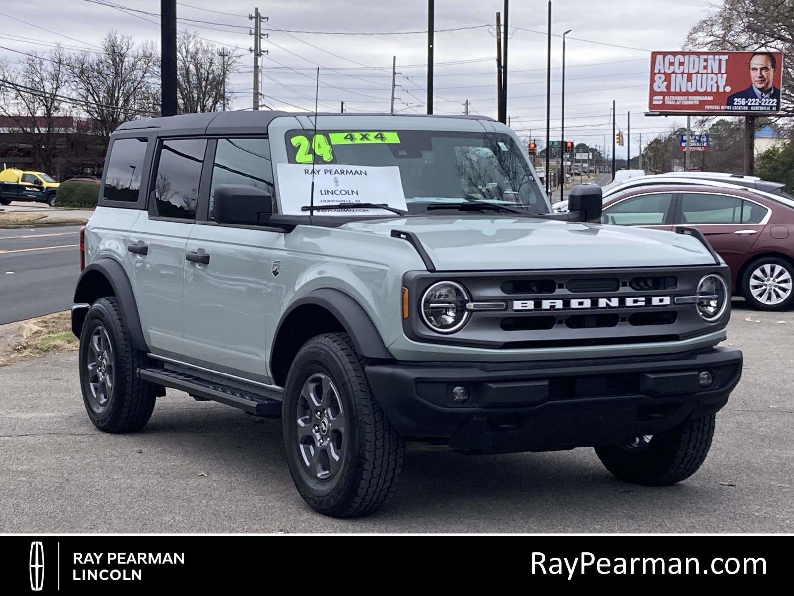 2024 Ford Bronco 4-Door Big Bend's photo
