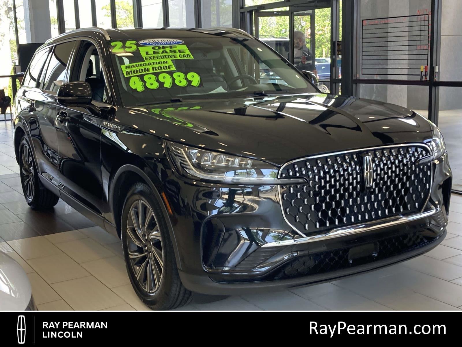 2025 Lincoln Aviator Premiere RWD's photo