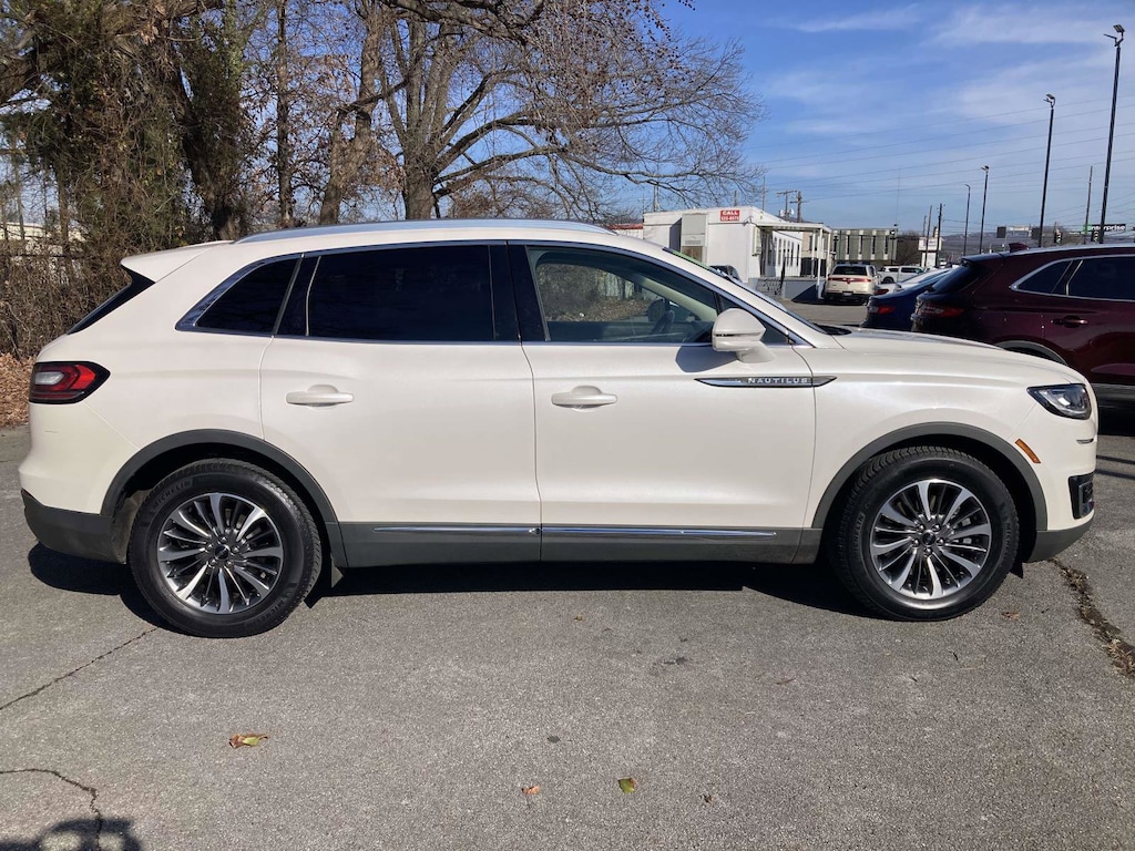 Used 2019 Lincoln Nautilus Select SUV