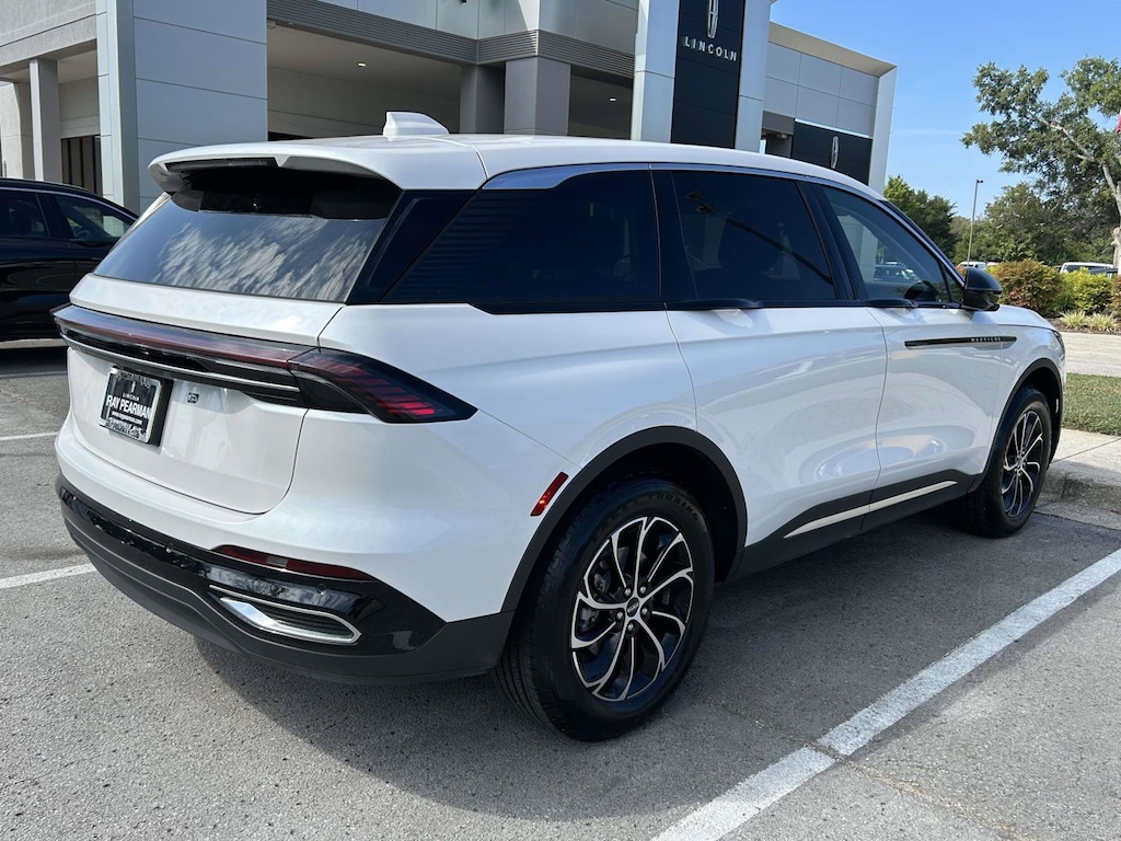 New 2026 Lincoln Nautilus Premiere SUV