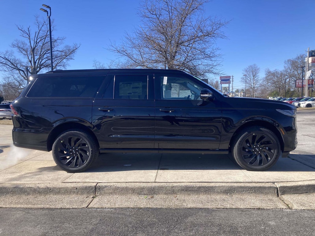 New 2026 Lincoln Navigator L Reserve SUV