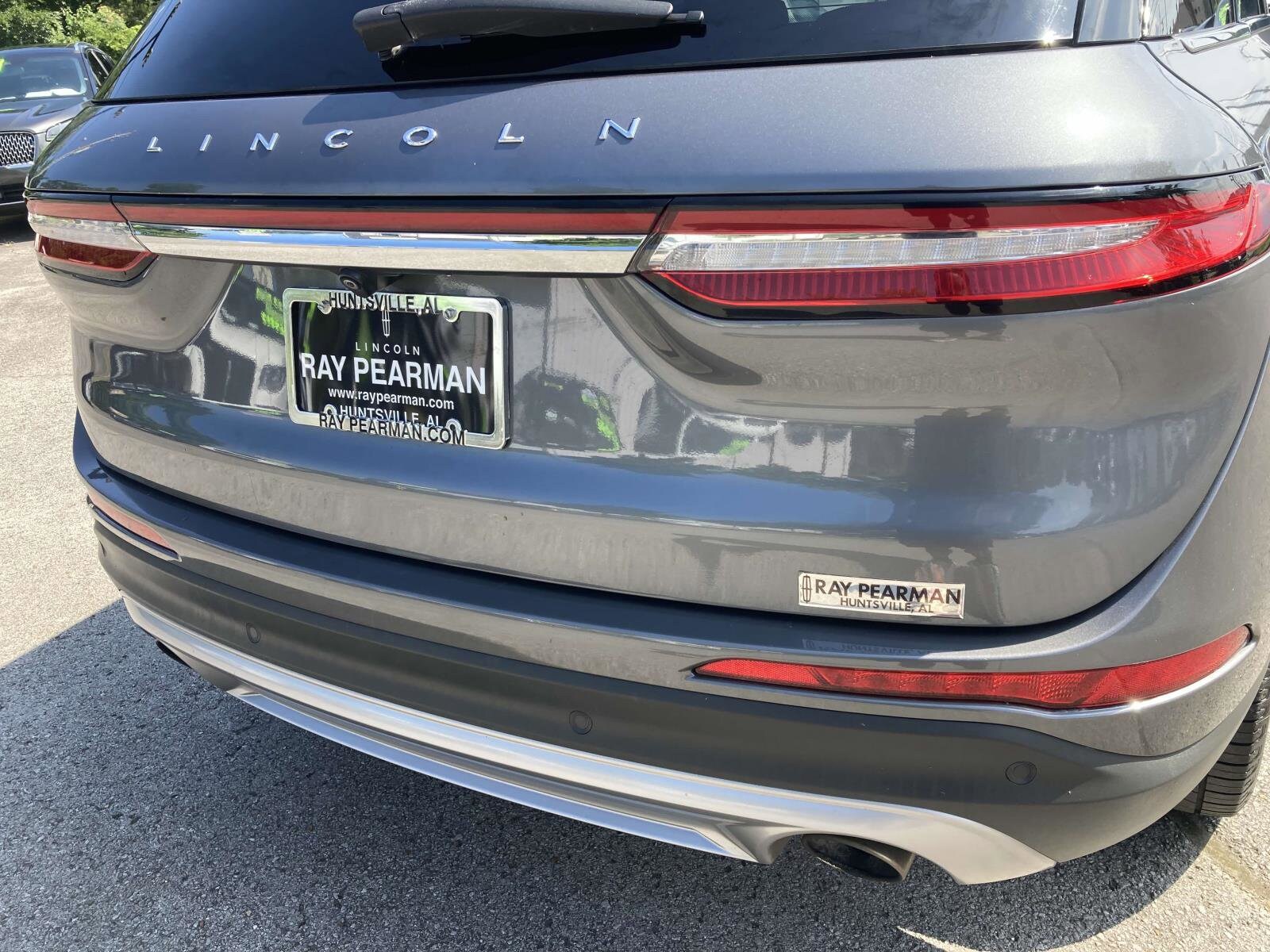 2021 Lincoln Corsair Standard photo 4