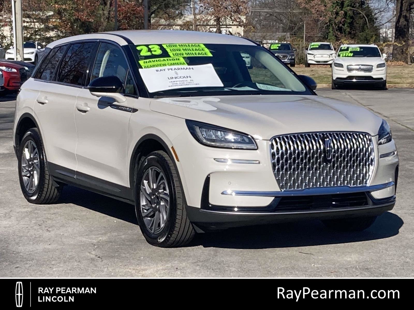 2023 Lincoln Corsair Base's photo