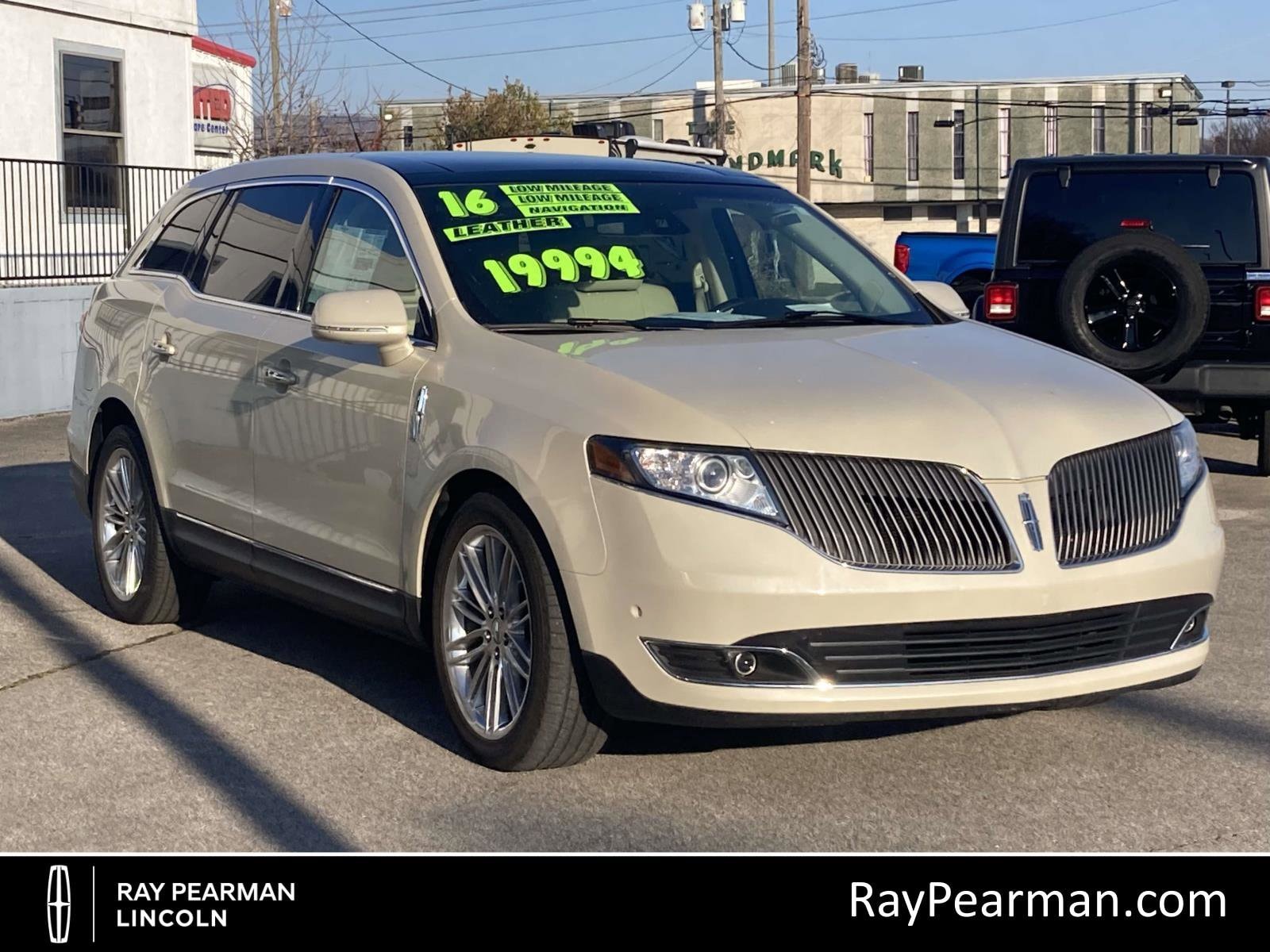 2016 Lincoln MKT EcoBoost
