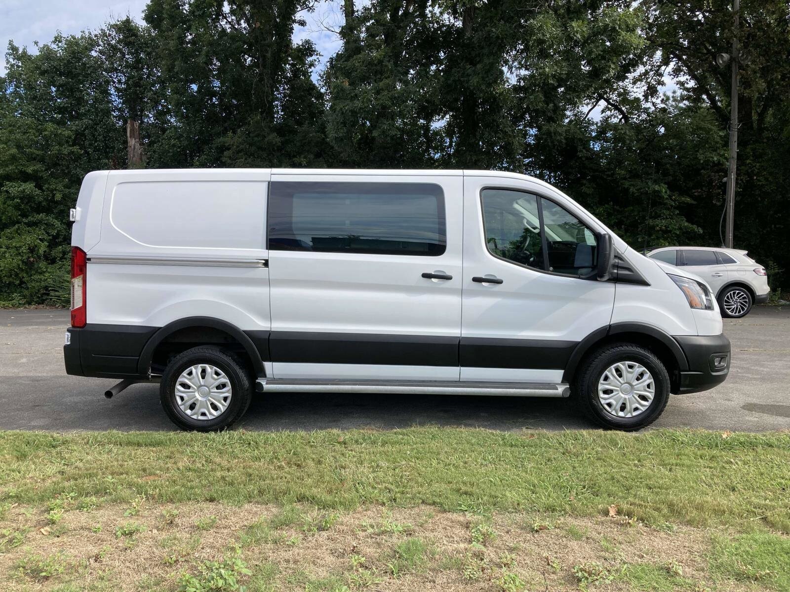 2024 Ford Transit photo 2