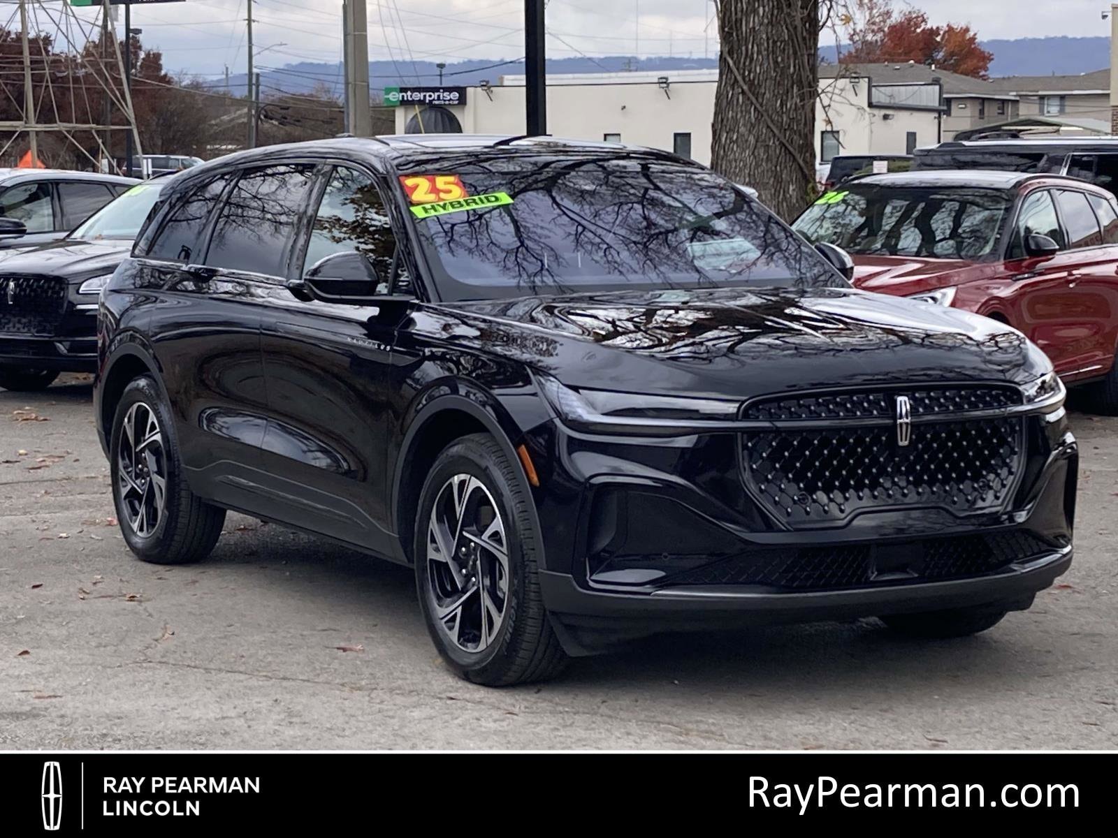 2025 Lincoln Nautilus Premiere's photo