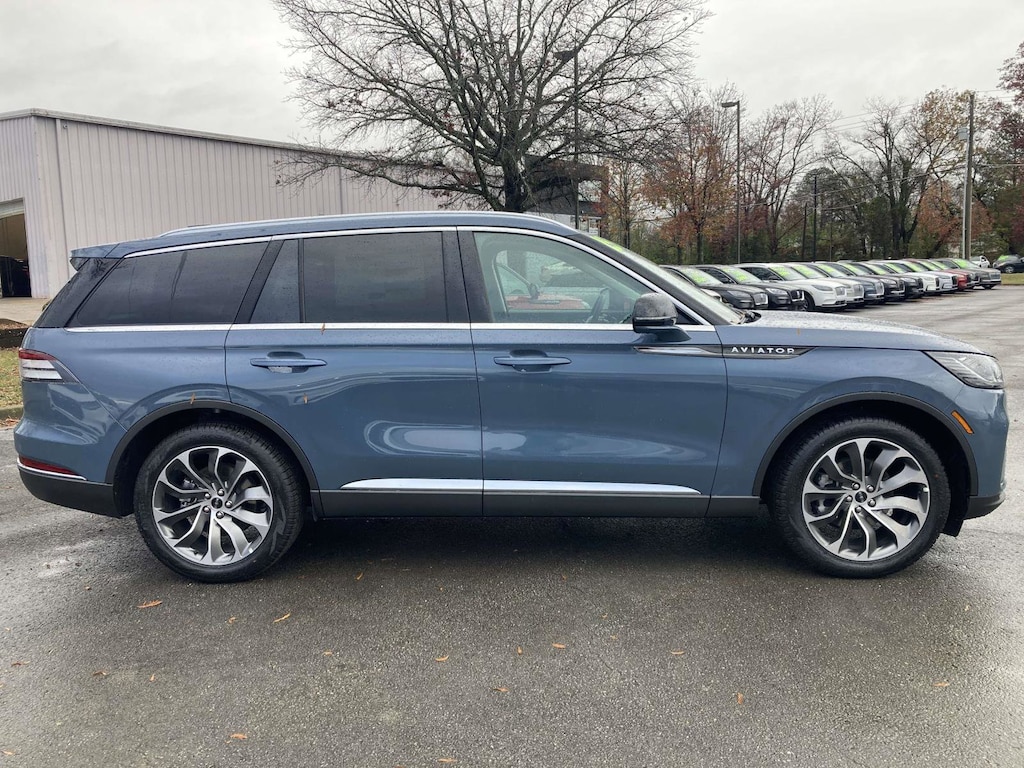 New 2025 Lincoln Aviator Premiere SUV