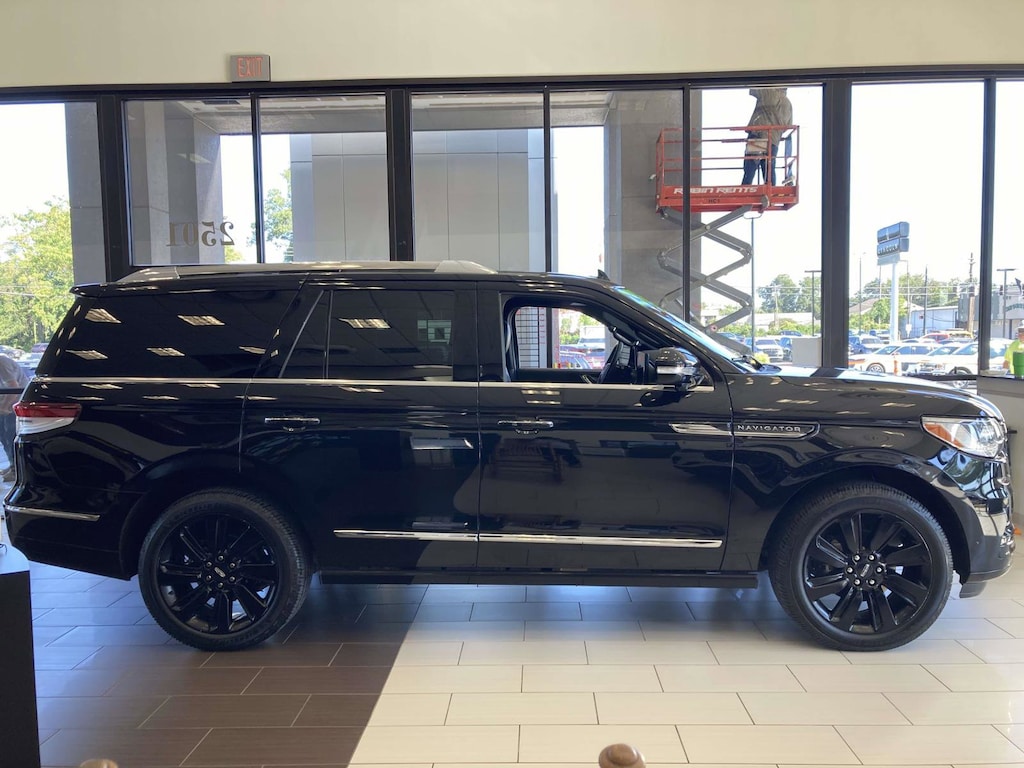 Used 2023 Lincoln Navigator Reserve SUV