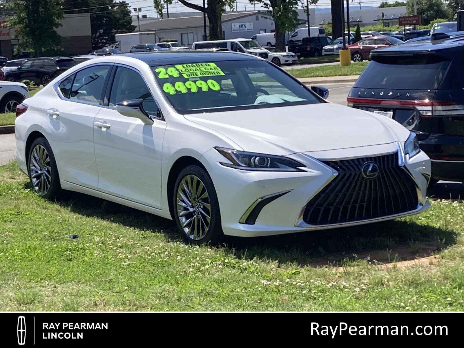 2024 Lexus ES 350 350 Luxury's photo